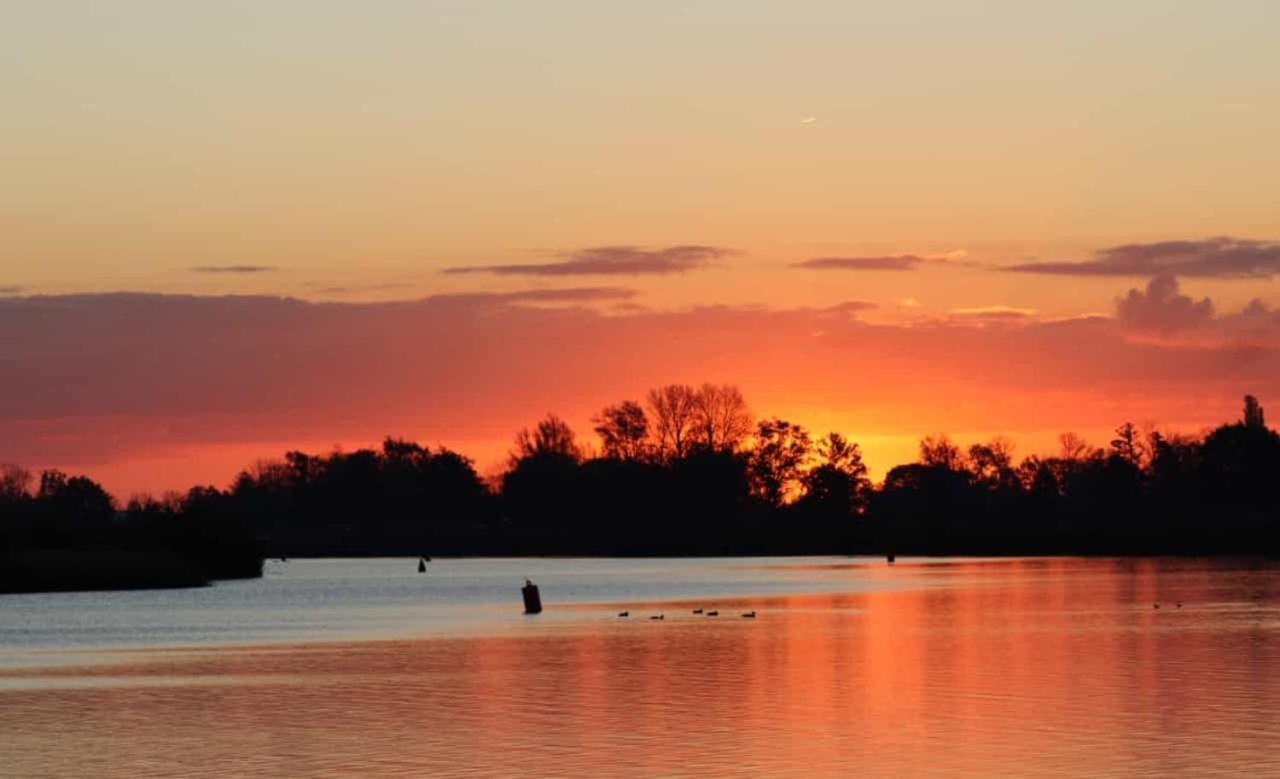 Appartement Hoek Giethoorn Bagian luar foto